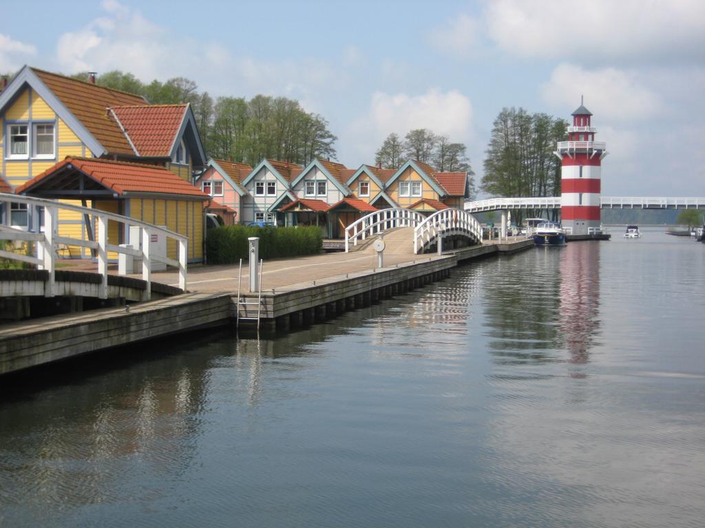 Schloss-Und Seeblick Apartment 赖因斯贝格 外观 照片